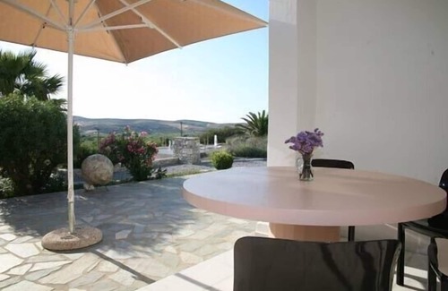Engarai Villa | Family-friendly villa (120 sqm) with pool, sauna, large garden