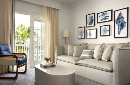 Key West Hotel | Family-friendly Villa! Near Key West Int'l Airport! Parking, Onsite Pools!