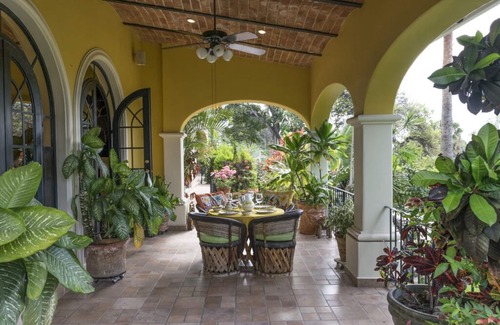 Rancho del Oro Villa | Family Friendly Villa w. Solar Heated Pool & free WiFi.