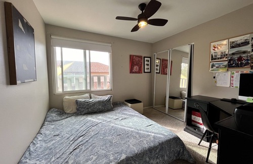 Thousand Oaks House | Family Friendly, Warm Retreat