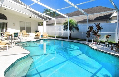 Lindfields Villa | Family Fun 4 bedroom Vacation home