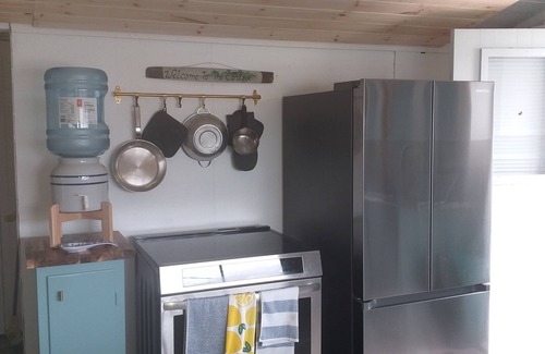 Shediac Cottage | Family fun and sun at Shediac NB. Cottage located in an excellent location.