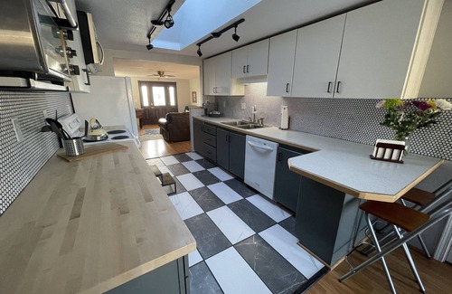 Birch Bay House | Family fun cabin in Birch Bay - dogs welcome