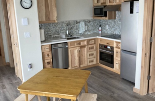 Copalis Beach House | Family Fun Near Ocean Shores—Hot Tub, Elevator & Easy Dune Walk to Beach