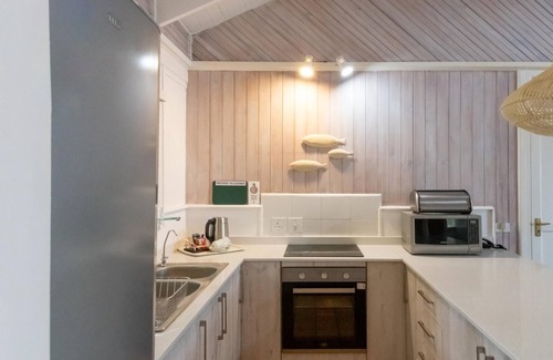 Knysna Ski Chalet | Family Garden Heaven | Pool | BBQ Patio