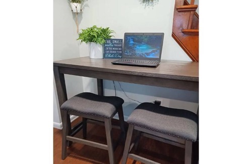 Ephrata House | Family Getaway 20min. from Amish country