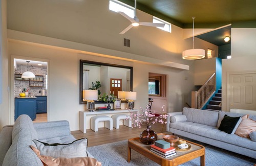 Albuquerque House | Family&Groups, 5br, Sleep 12, Pool/Hot tub/Firepit