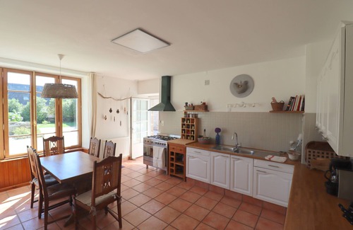 Concarneau House | Family holidays near the seaside, in a comfortable farmhouse with swimming pool