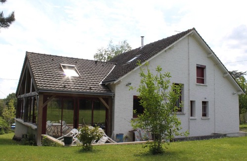 La Roche-Posay House | Family Home 550m from Thermes du Connétable – Spacious, Well-Equipped, Pet-Friendly
