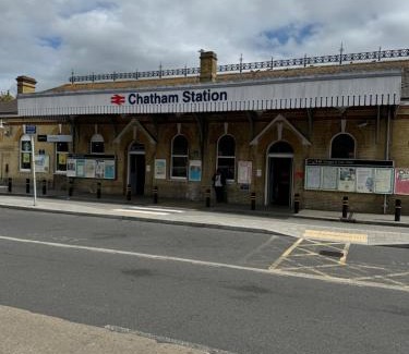Chatham House | Family home away from home