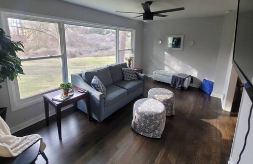 Collier Heights House | Family Home - Huge Yard Pets OK!