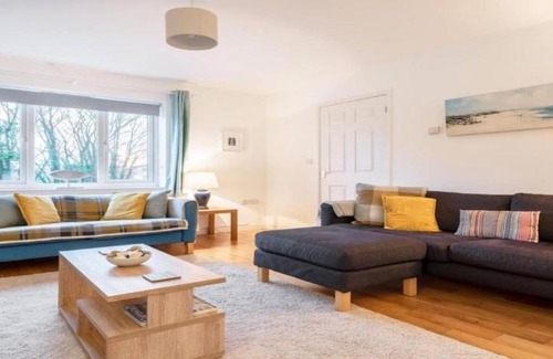 Hayle House | Family Home in Hayle close to Gwithian Beach