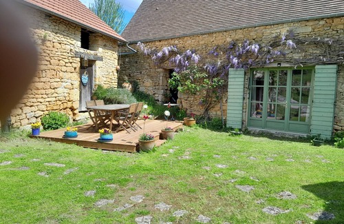 Proissans House | Family home just outside Sarlat