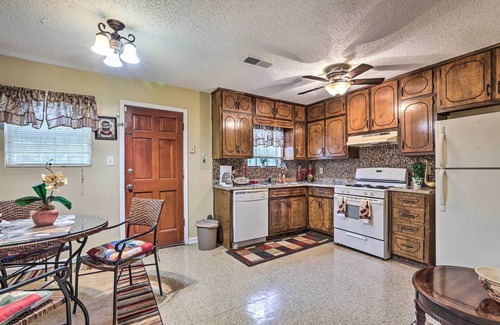 Lithonia House | Family Home Near Panola Mountain State Park!