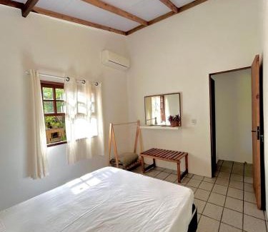 Sao Joao do Rio Vermelho House | Family home near the beach - Norte da Ilha