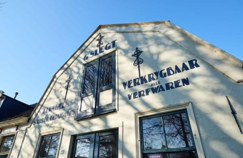 Edam Apartment | Family home