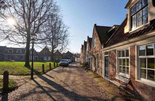 Edam Apartment | Family home
