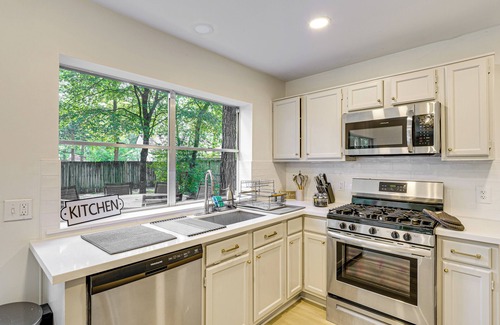 Indian Springs House | Family Home w/Game Room & Deck in Spring!