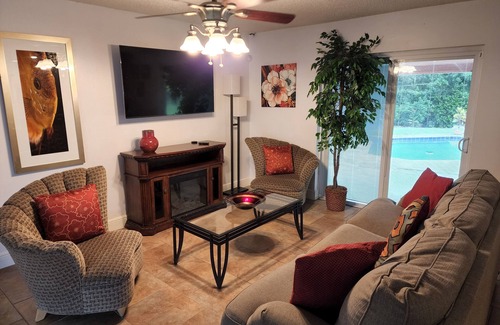 Altamonte Springs House | Family Home with a pool, close to Theme Parks