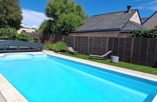 Batz-sur-Mer House | Family home with pool 100m from the wild coast and beach 5 minutes away