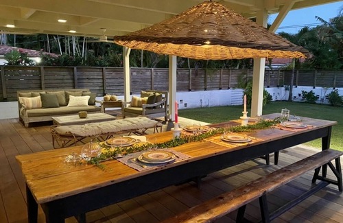 Seybold Villa | Family home with waterfront acces