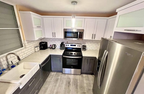 Aguada House | Family house 2 miles to the beach 10 min to downtown Rincon, pool w/swim up bar