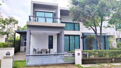 Rayong Villa | Family House Casa Seaside Rayong