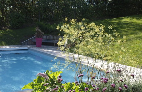 Cuvat House | Family house for 8 people with swimming pool.