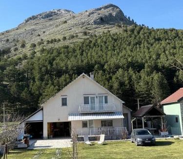Njegusi House | Family house on the mountain - Krstac, Njegusi