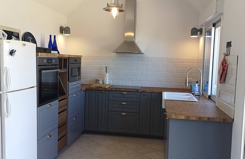 Plozevet House | Family house private ocean access