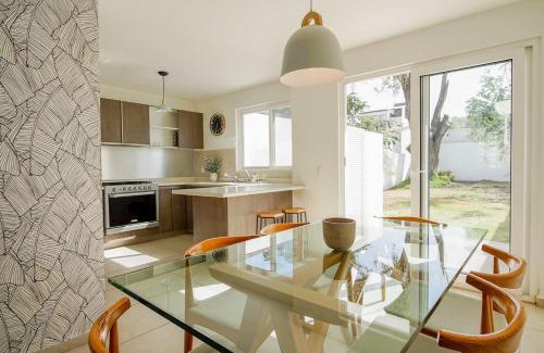 Leon House | Family House with Pool and Garden in Leon