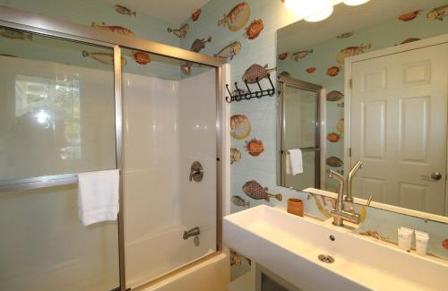 Folly Beach House | Family Houses