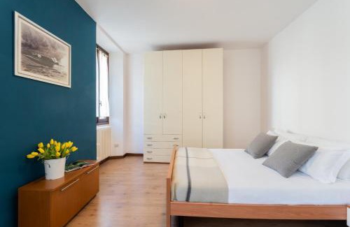 Azzano Apartment | Family Lake Apartment by Rent All Como