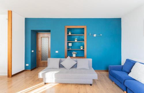 Azzano Apartment | Family Lake Apartment by Rent All Como
