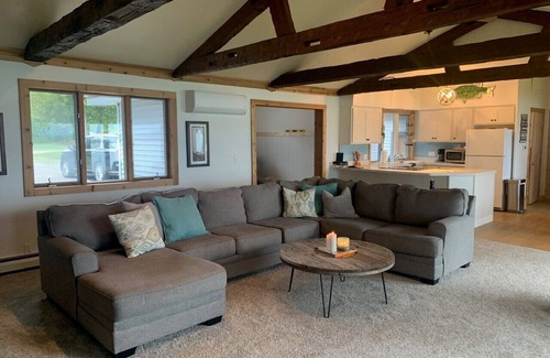 Grayling House | FAMILY Lakehouse - LOADS of FUN
