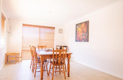 Geographe House | Family Oasis At Busselton