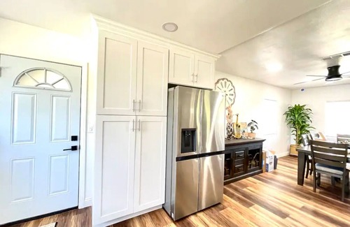 Mira Loma House | Family Oasis: Ideal Vacation Home near Airport, Outlets & Entertainment Galore!