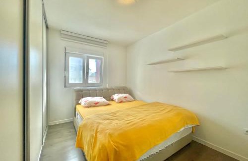 Babilonija Apartment | Family One bedroom apartment with Garden view