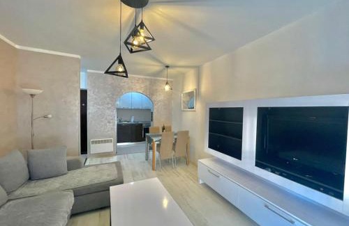 Babilonija Apartment | Family One bedroom apartment with Garden view
