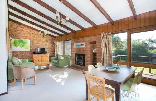 Mollymook House | Family Paradise - 500m to Mollymook Beach