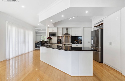 Coodanup House | Family Paradise with Pool, Estuary Views & Outdoor Fun