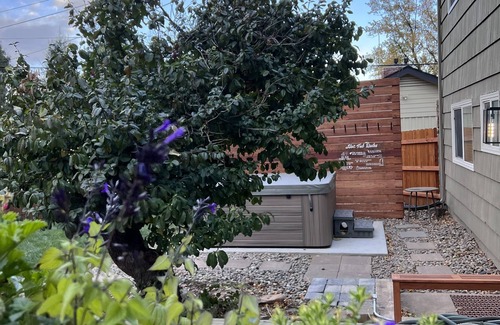 Skyway House | Family & Pet friendly home with HOT TUB! near Broadmoor and OCC!
