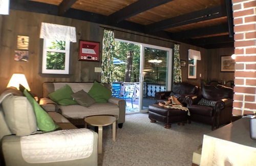 Madison Ski Chalet | Family/pet friendly non-smoking chalet with private dock and waterfront.