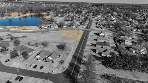 Southaven House | Family & Pet Friendly Oasis - Backyard - Patio