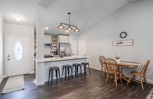 Fort Worth House | Family-Pet friendly home in DFW area.