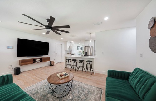 Greater Pinellas Point House | Family Retreat Minutes From the Beach