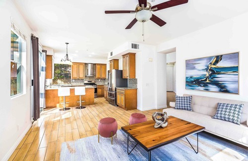 Fontana House | Family Retreat Near 15 Fwy｜Large Yard｜Pet-Friendly｜Flexible Stays Avail. #41402