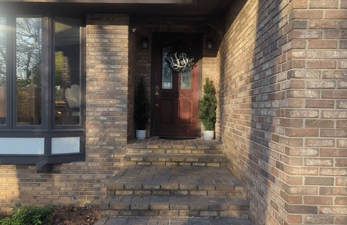 Hendersonville House | Family Retreat to the Mountains!
