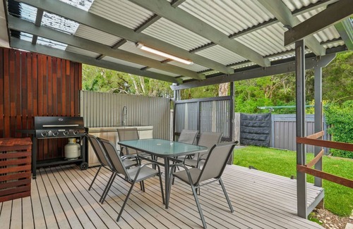Tuggerawong House | Family Retreat Tuggerawong