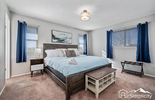 Northwest Arvada House | Family Retreat W Yard & Game Room